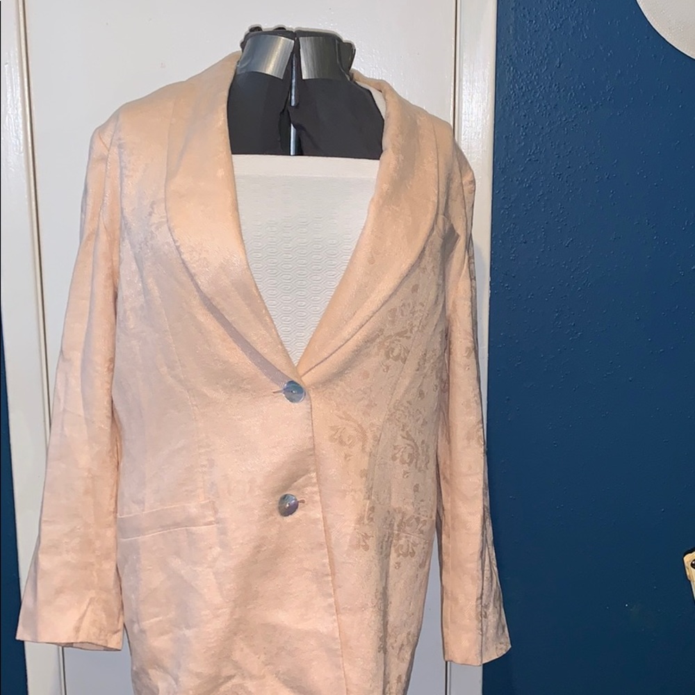 A delicate, delightful vintage blazer.